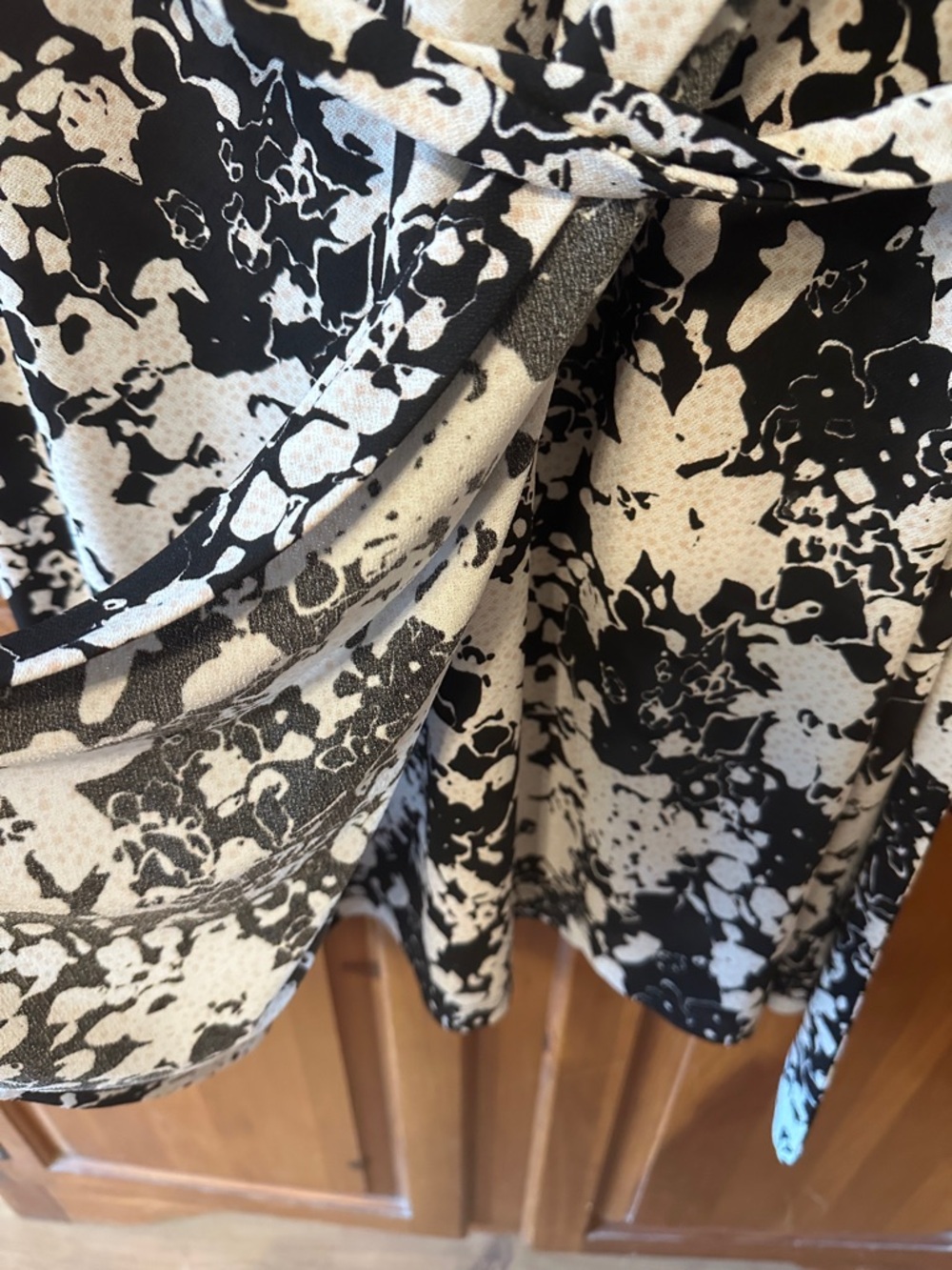 Nine West Black & White Floral Wrap Dress L - Picture 7 of 7